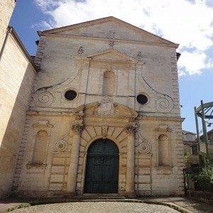 https://bordeauxsudouest.epudf.org/wp-content/uploads/sites/172/2022/11/temple-protestant-ha-bordeaux.jpg